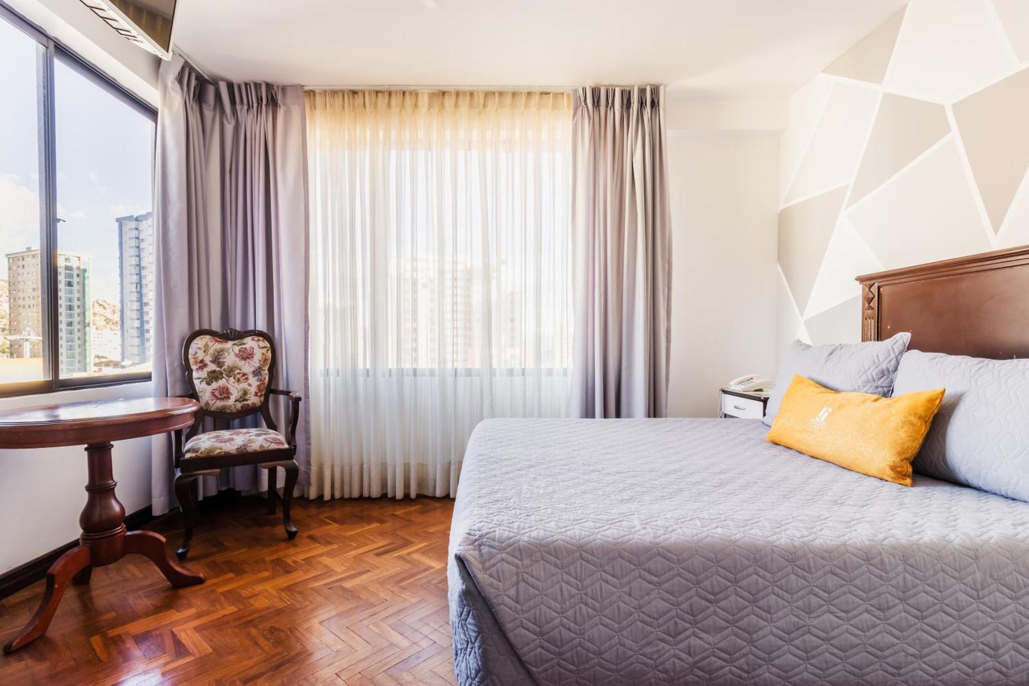Elegance Hotel 3*